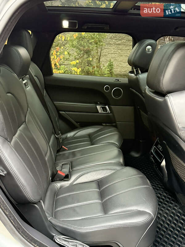 Позашляховик / Кросовер Land Rover Range Rover Sport 2016 в Рівному