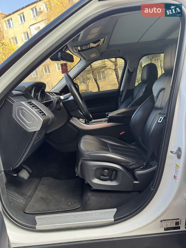 Внедорожник / Кроссовер Land Rover Range Rover Sport 2016 в Днепре