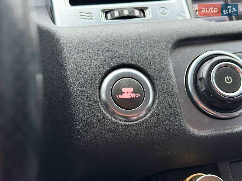 Внедорожник / Кроссовер Land Rover Range Rover Sport 2013 в Кривом Роге