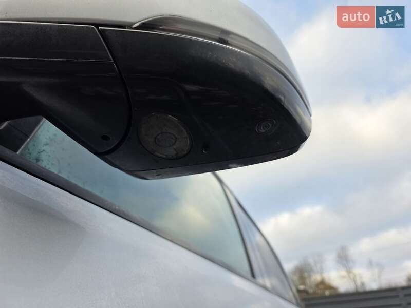 Внедорожник / Кроссовер Land Rover Range Rover Sport 2017 в Радомышле