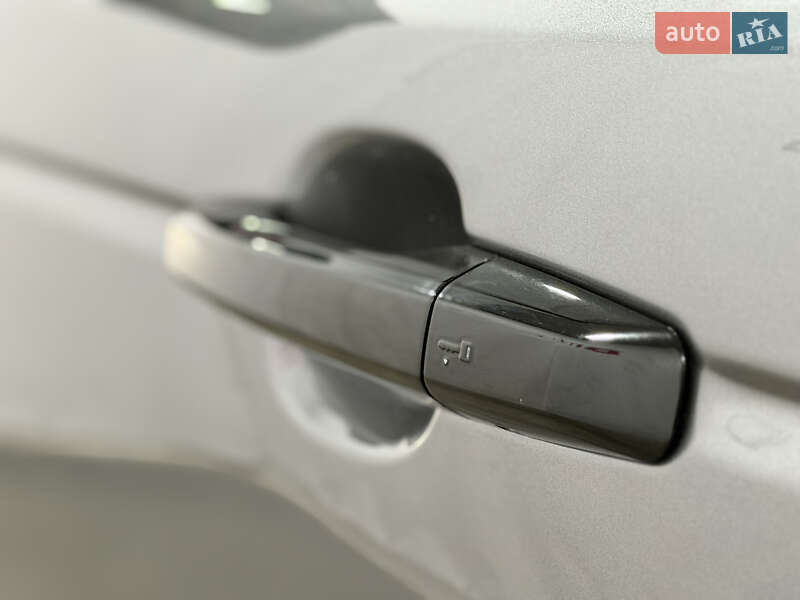 Внедорожник / Кроссовер Land Rover Range Rover Sport 2014 в Одессе