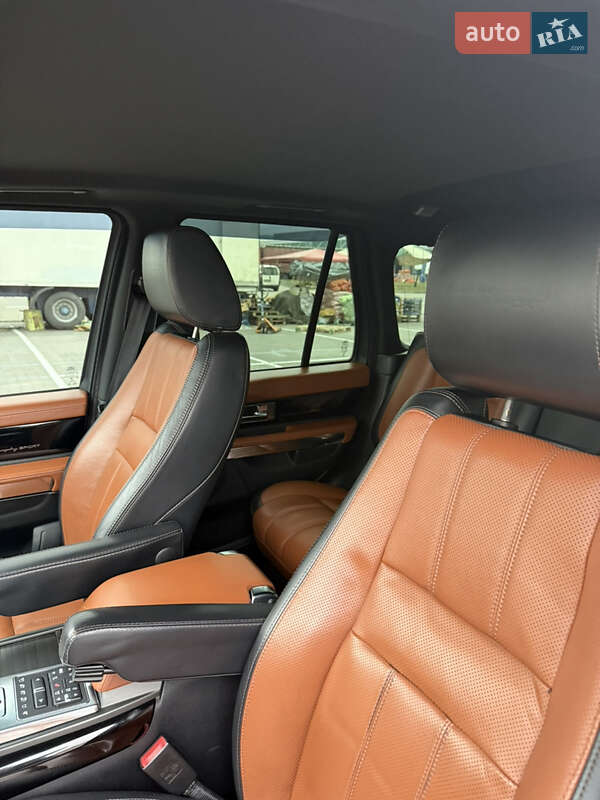 Внедорожник / Кроссовер Land Rover Range Rover Sport 2013 в Киеве