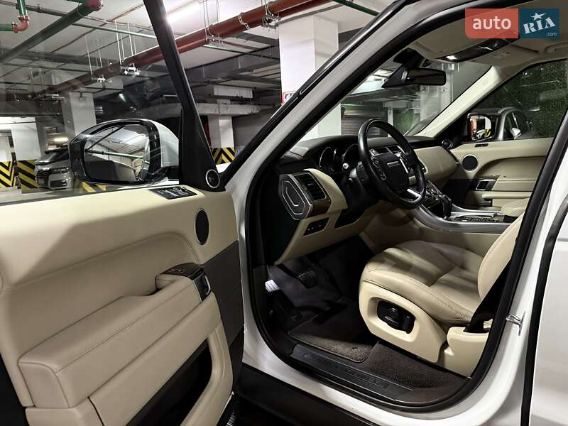 Внедорожник / Кроссовер Land Rover Range Rover Sport 2016 в Киеве