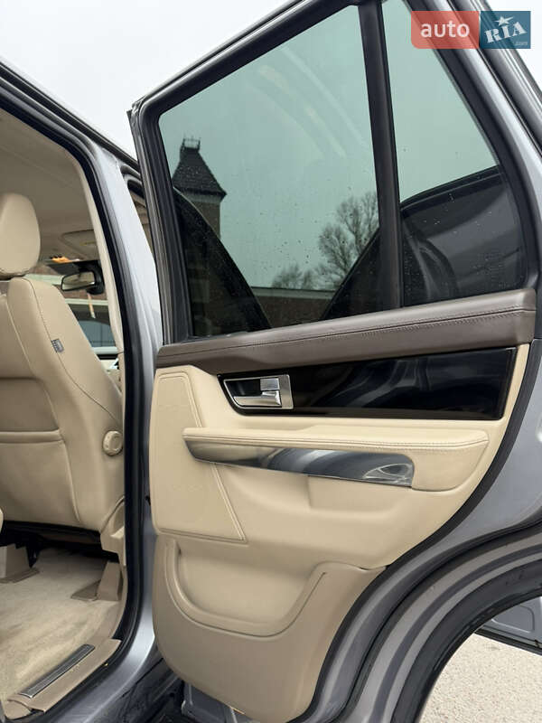 Внедорожник / Кроссовер Land Rover Range Rover Sport 2011 в Киеве