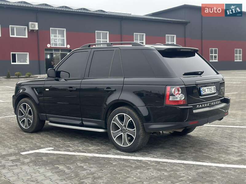 Внедорожник / Кроссовер Land Rover Range Rover Sport 2010 в Дубно