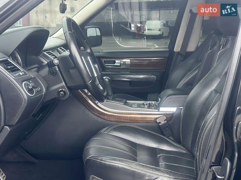 Внедорожник / Кроссовер Land Rover Range Rover Sport 2010 в Дубно