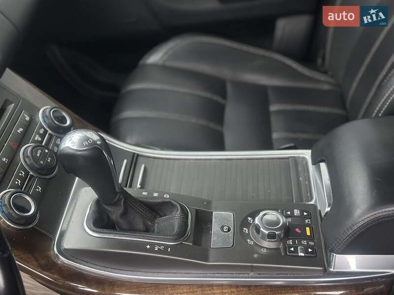 Внедорожник / Кроссовер Land Rover Range Rover Sport 2010 в Дубно
