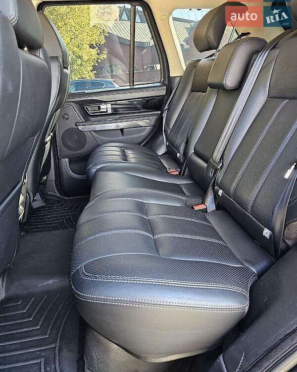 Внедорожник / Кроссовер Land Rover Range Rover Sport 2011 в Тернополе