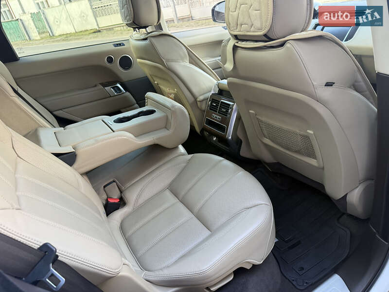 Позашляховик / Кросовер Land Rover Range Rover Sport 2015 в Нижній Апші фото 39 Позашляховик / Кросовер Land Rover Range Rover Sport 2015 в Нижній Апші