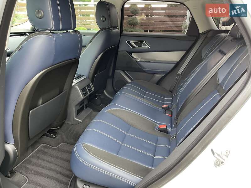 Внедорожник / Кроссовер Land Rover Range Rover Velar 2018 в Стрые