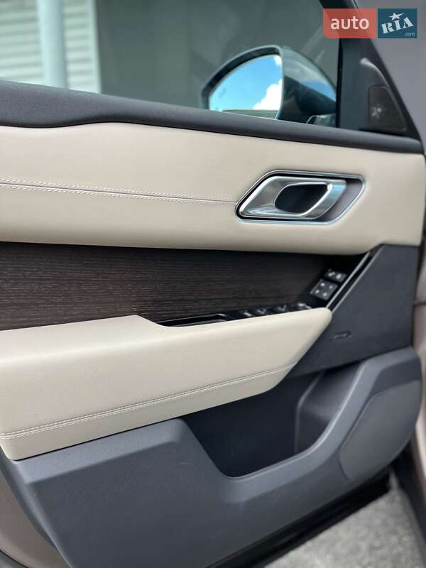 Позашляховик / Кросовер Land Rover Range Rover Velar 2017 в Києві
