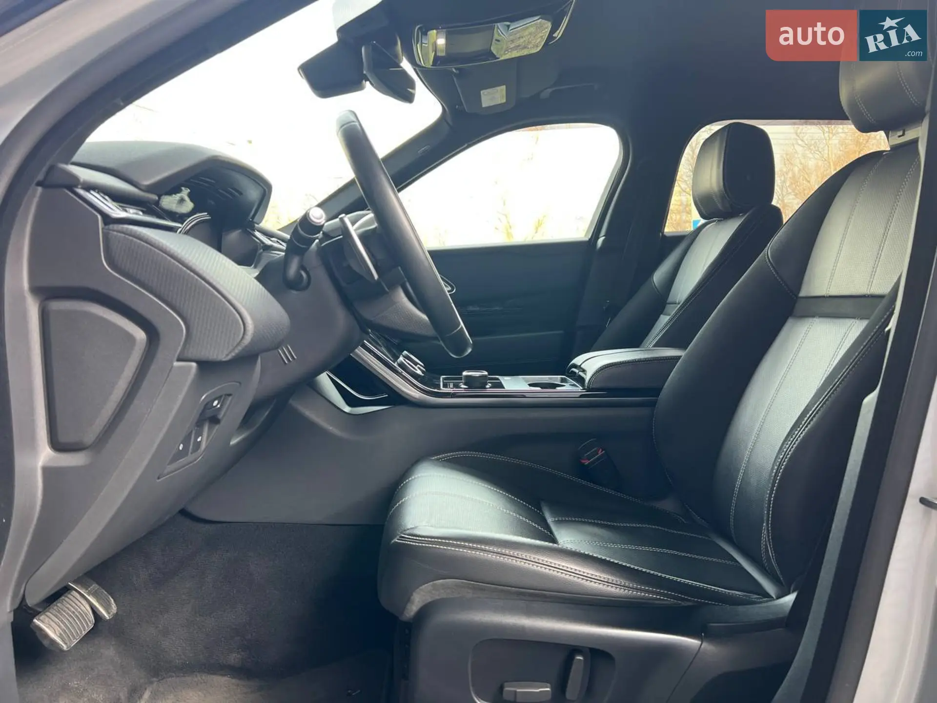 2019 Land Rover Range Rover Velar - мініатюра 27