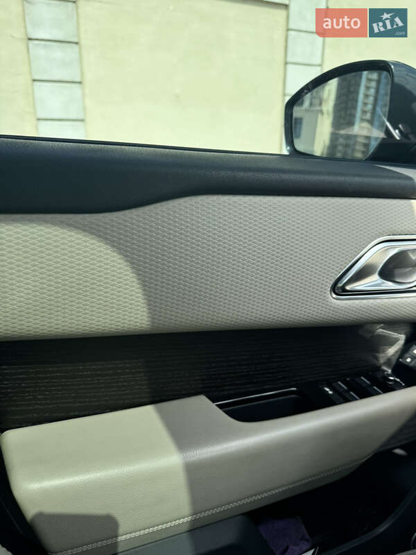 Внедорожник / Кроссовер Land Rover Range Rover Velar 2018 в Одессе фото 23 Внедорожник / Кроссовер Land Rover Range Rover Velar 2018 в Одессе