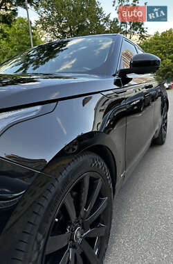 Позашляховик / Кросовер Land Rover Range Rover Velar 2017 в  фото 29 Позашляховик / Кросовер Land Rover Range Rover Velar 2017 в