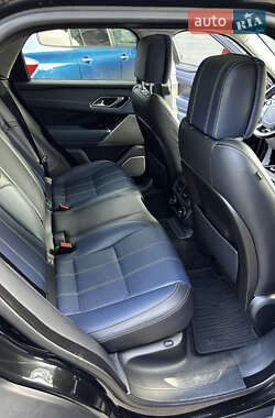 Позашляховик / Кросовер Land Rover Range Rover Velar 2017 в  фото 54 Позашляховик / Кросовер Land Rover Range Rover Velar 2017 в