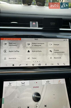 Позашляховик / Кросовер Land Rover Range Rover Velar 2017 в  фото 72 Позашляховик / Кросовер Land Rover Range Rover Velar 2017 в
