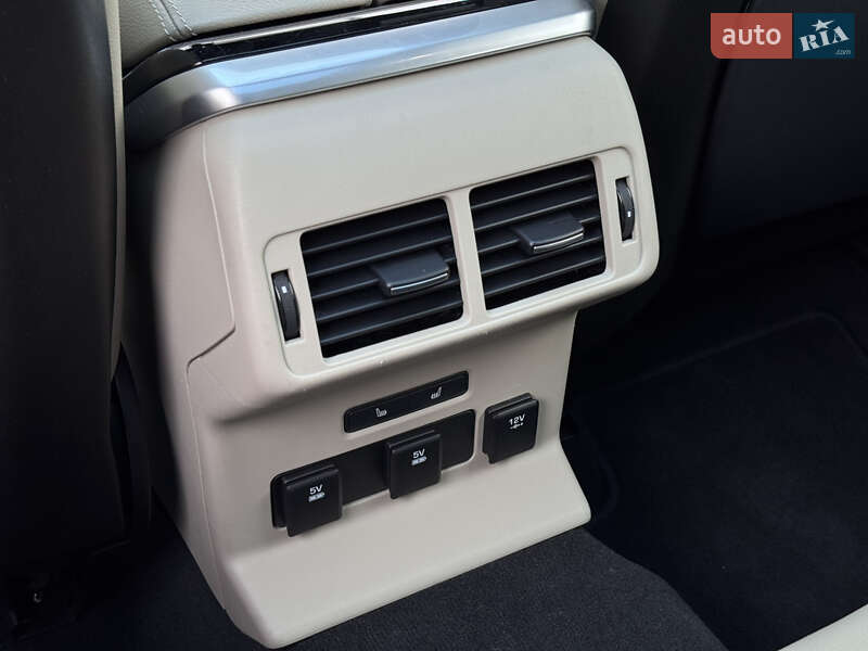 Внедорожник / Кроссовер Land Rover Range Rover Velar 2018 в Киеве