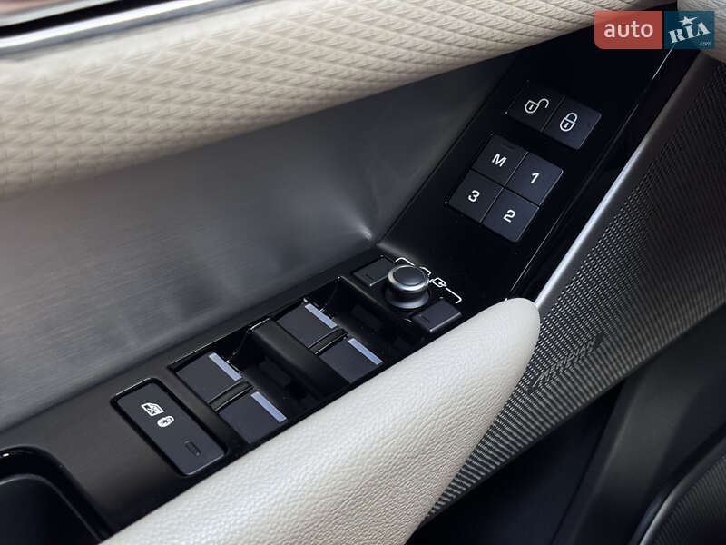 Внедорожник / Кроссовер Land Rover Range Rover Velar 2018 в Киеве