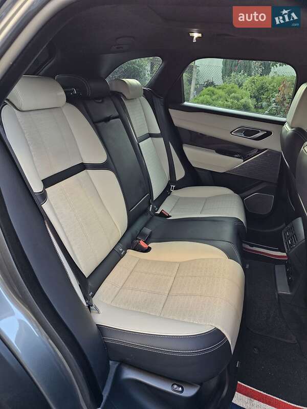 Внедорожник / Кроссовер Land Rover Range Rover Velar 2017 в Остроге
