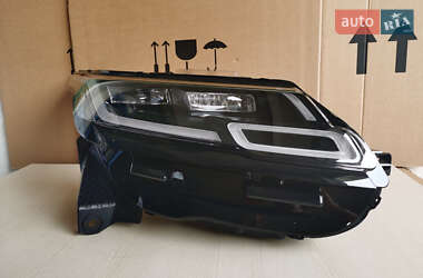 Внедорожник / Кроссовер Land Rover Range Rover Velar 2020 в 