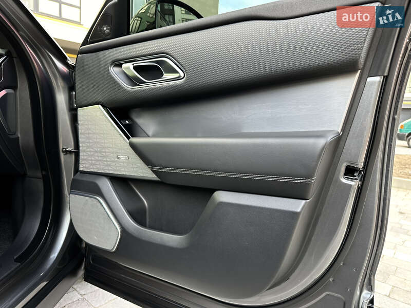 Внедорожник / Кроссовер Land Rover Range Rover Velar 2018 в Ивано-Франковске