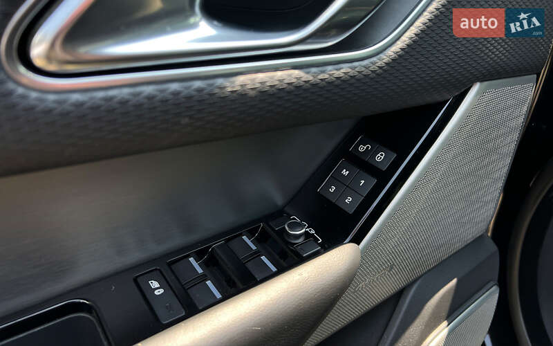 Внедорожник / Кроссовер Land Rover Range Rover Velar 2017 в Львове
