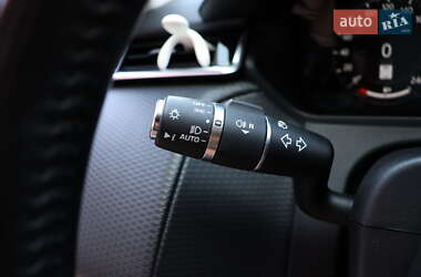 Внедорожник / Кроссовер Land Rover Range Rover Velar 2018 в 