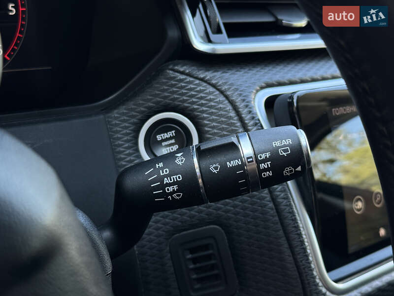 Позашляховик / Кросовер Land Rover Range Rover Velar 2019 в Самборі