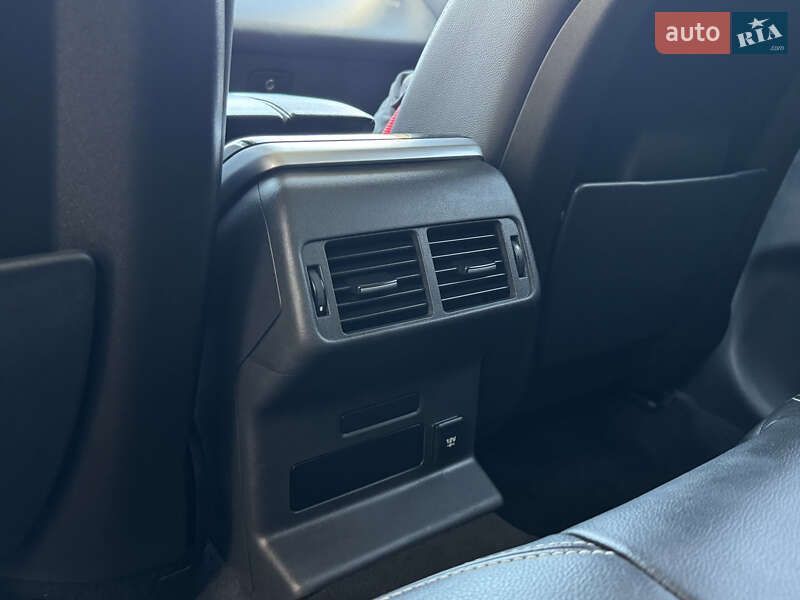 Позашляховик / Кросовер Land Rover Range Rover Velar 2019 в Самборі