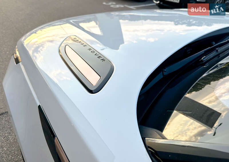 Внедорожник / Кроссовер Land Rover Range Rover Velar 2017 в Киеве