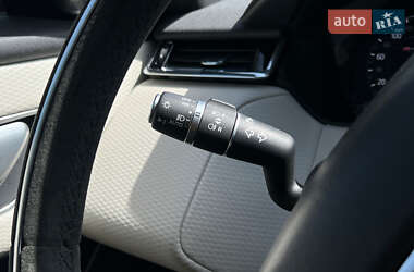 Внедорожник / Кроссовер Land Rover Range Rover Velar 2018 в 
