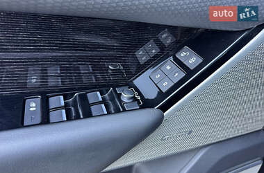 Внедорожник / Кроссовер Land Rover Range Rover Velar 2019 в 