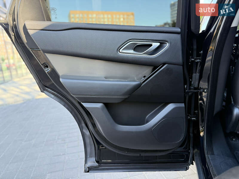 Внедорожник / Кроссовер Land Rover Range Rover Velar 2017 в Львове