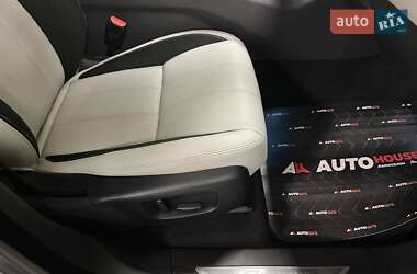 Внедорожник / Кроссовер Land Rover Range Rover Velar 2017 в 