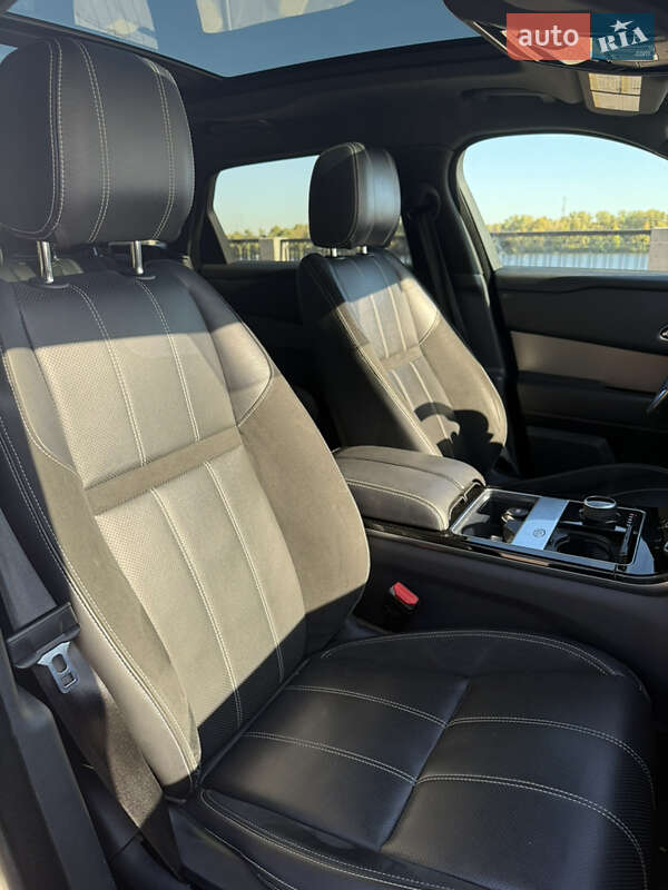 Позашляховик / Кросовер Land Rover Range Rover Velar 2017 в Києві