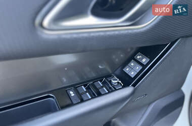 Внедорожник / Кроссовер Land Rover Range Rover Velar 2019 в 