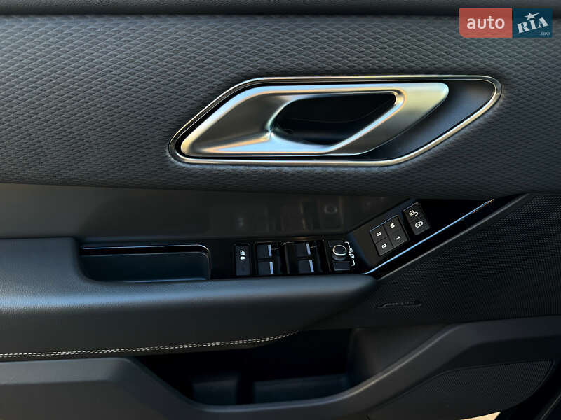 Внедорожник / Кроссовер Land Rover Range Rover Velar 2019 в Киеве фото 14 Внедорожник / Кроссовер Land Rover Range Rover Velar 2019 в Киеве