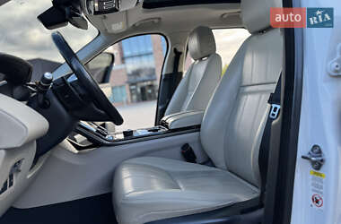 Внедорожник / Кроссовер Land Rover Range Rover Velar 2017 в 