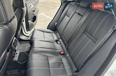 Позашляховик / Кросовер Land Rover Range Rover Velar 2017 в  фото 52 Позашляховик / Кросовер Land Rover Range Rover Velar 2017 в
