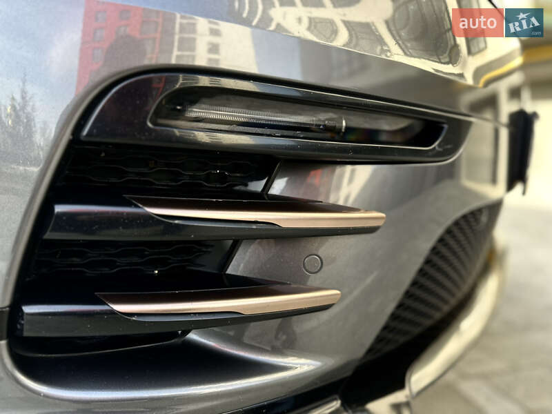 Позашляховик / Кросовер Land Rover Range Rover Velar 2018 в Івано-Франківську