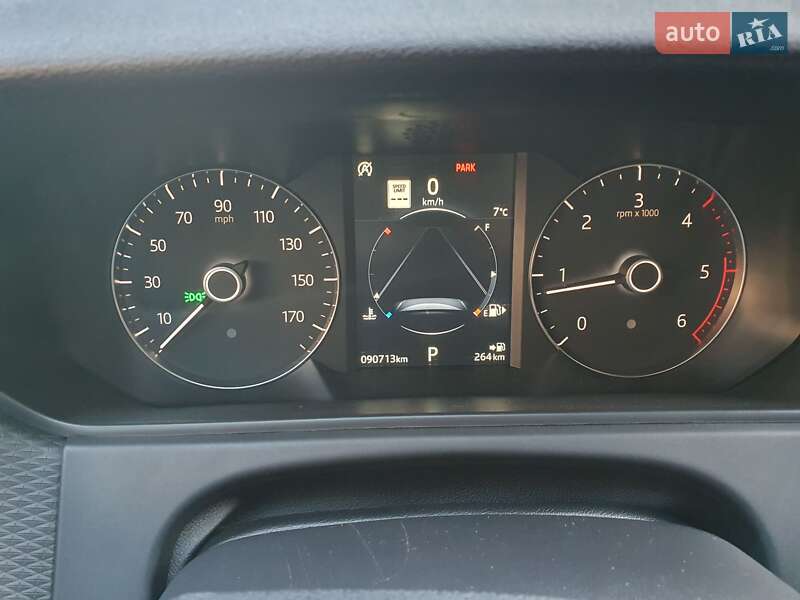 Позашляховик / Кросовер Land Rover Range Rover Velar 2017 в Києві