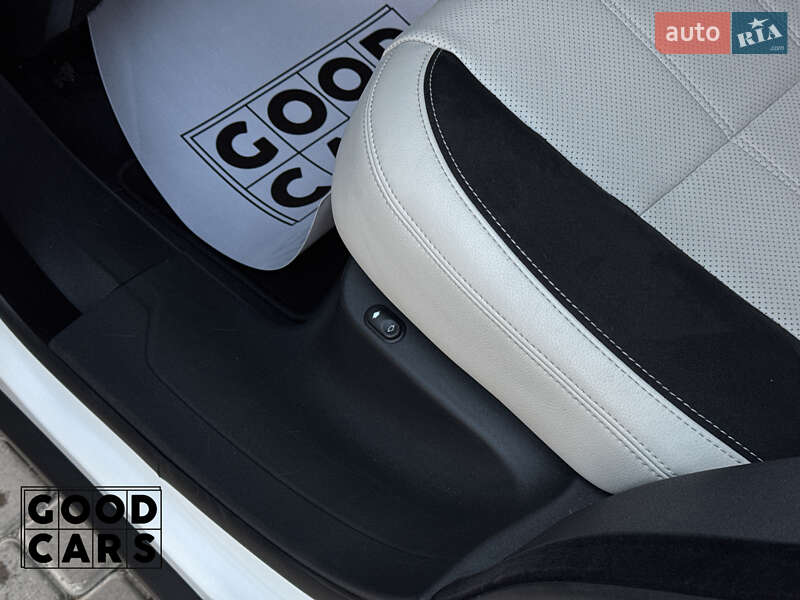 Позашляховик / Кросовер Land Rover Range Rover Velar 2019 в Одесі фото 24 Позашляховик / Кросовер Land Rover Range Rover Velar 2019 в Одесі