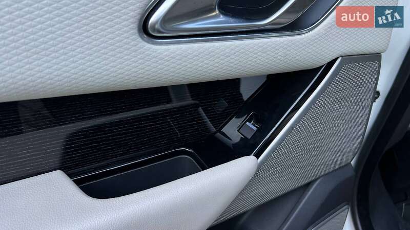 Внедорожник / Кроссовер Land Rover Range Rover Velar 2018 в Львове фото 32 Внедорожник / Кроссовер Land Rover Range Rover Velar 2018 в Львове