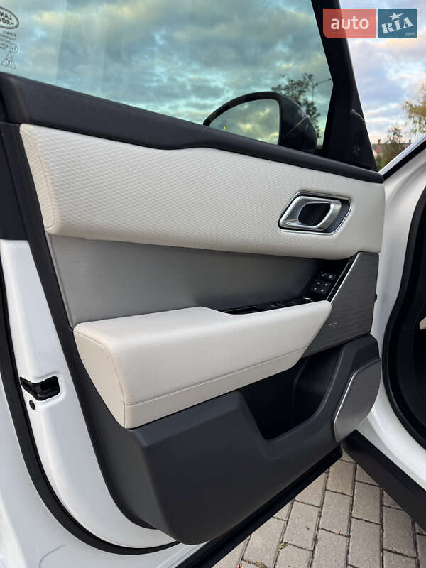 Позашляховик / Кросовер Land Rover Range Rover Velar 2019 в Коломиї