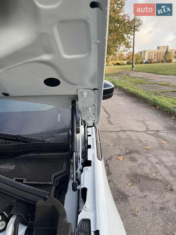 Позашляховик / Кросовер Land Rover Range Rover Velar 2021 в Києві фото 31 Позашляховик / Кросовер Land Rover Range Rover Velar 2021 в Києві