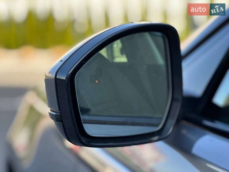 Позашляховик / Кросовер Land Rover Range Rover Velar 2019 в Луцьку фото 29 Позашляховик / Кросовер Land Rover Range Rover Velar 2019 в Луцьку