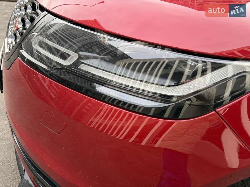 Позашляховик / Кросовер Land Rover Range Rover Velar 2018 в Києві