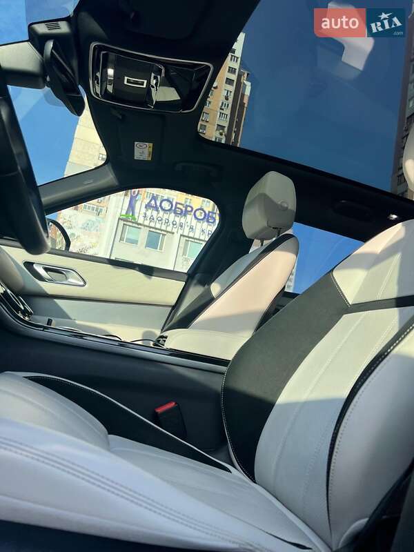 Позашляховик / Кросовер Land Rover Range Rover Velar 2017 в Києві