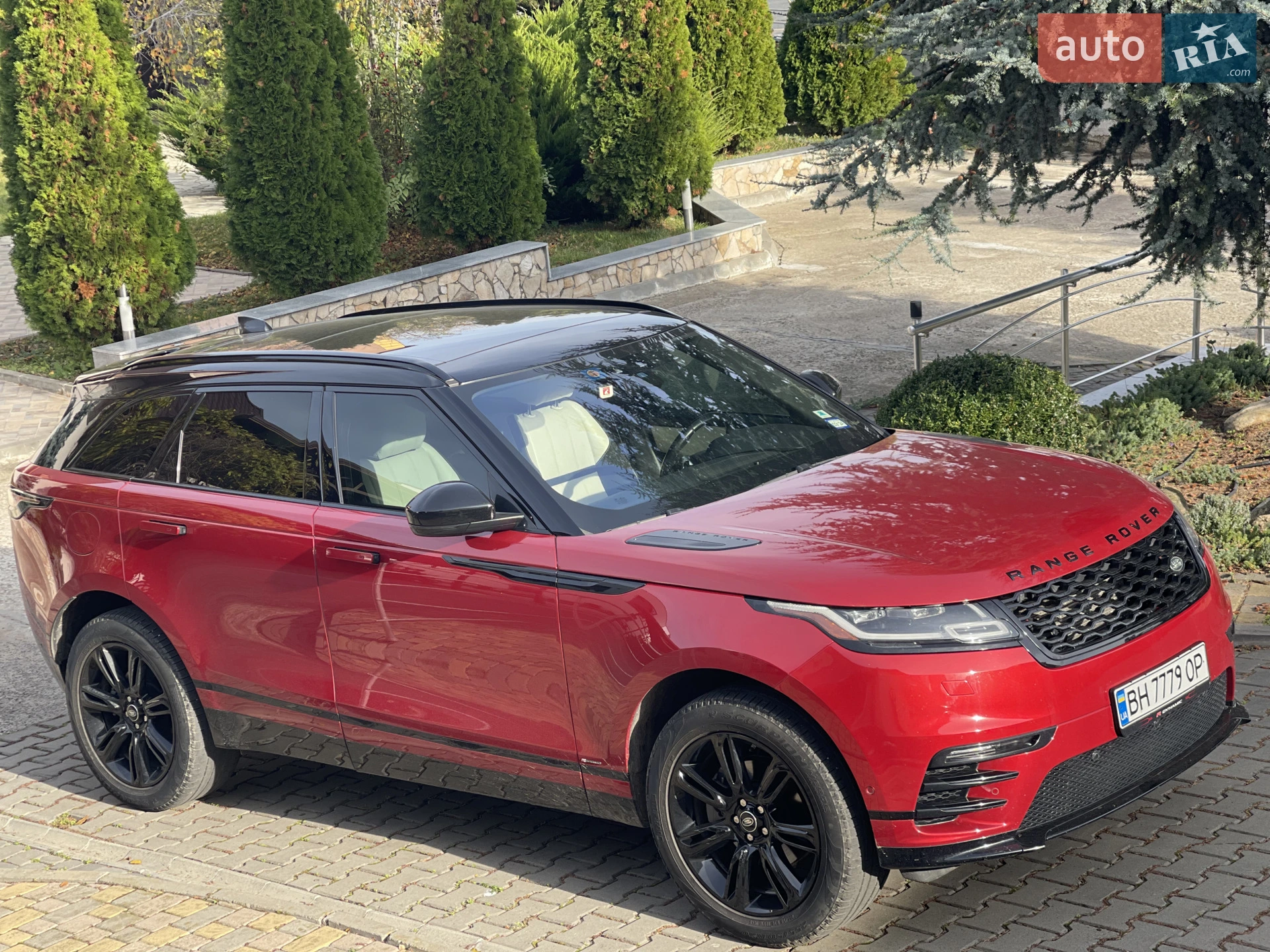 2018 Land Rover Range Rover Velar - мініатюра 21