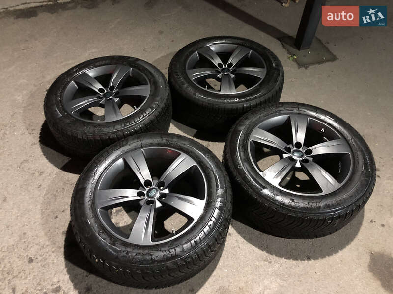 Внедорожник / Кроссовер Land Rover Range Rover Velar 2020 в Киеве